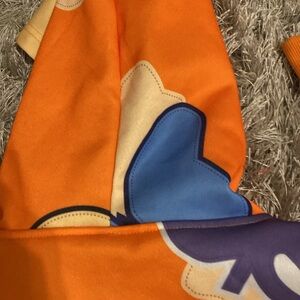 The color is orange purple blue yellow white and black